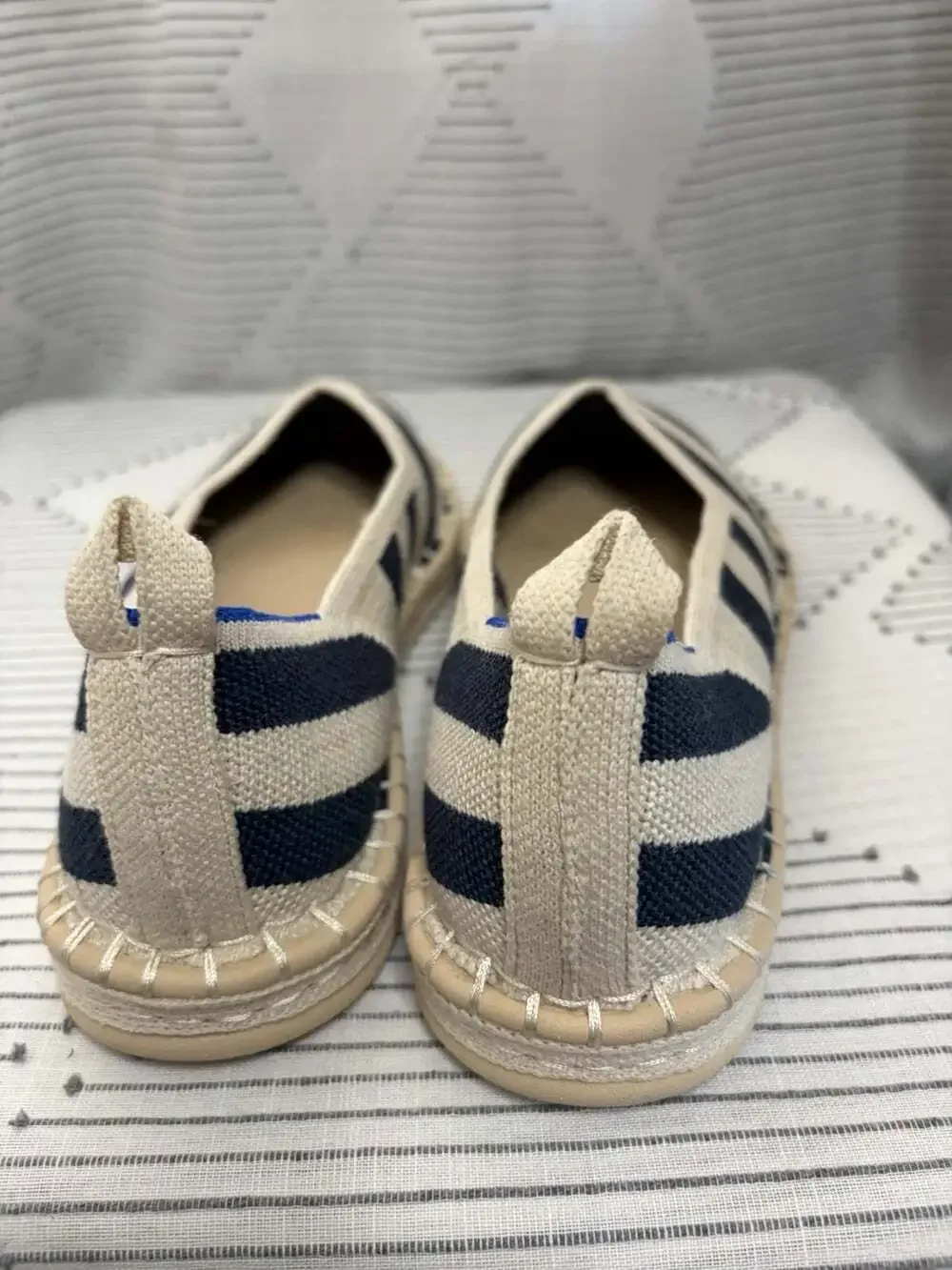 ROTHY'S The Espadrille Navy Blue/Cream Stripe NEUTRAL Size 7.5 NAUTICAL women